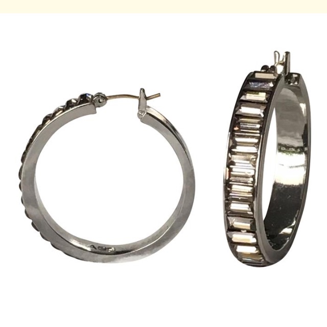Silver Chrome Gray Rhinestone Hoop Earrings 16$